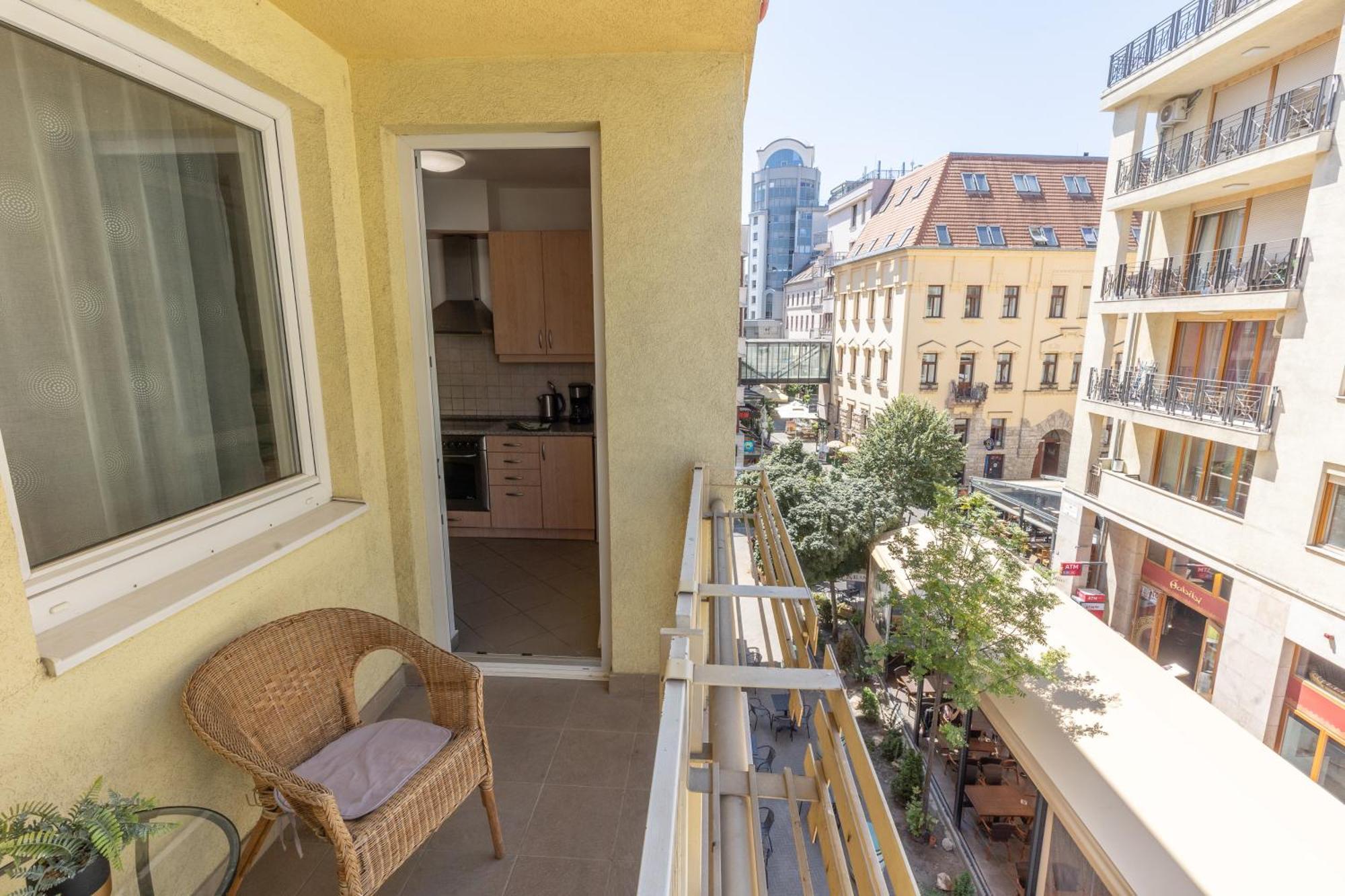 Gozsdu White Raven Residence 305 บูดาเปสต์ ภายนอก รูปภาพ